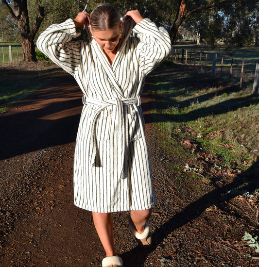 Midnight Oat- Hooded Robe